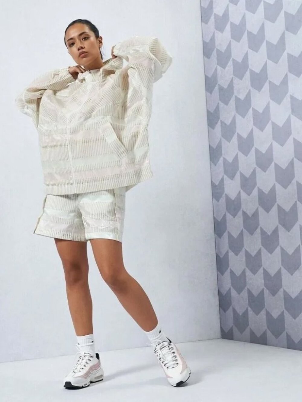 Nike Earth Day Windrunner Full Zip Oversized Jacket